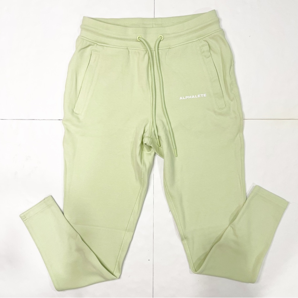 NWT ALPHALETE WOMEN’S CORE JOGGERS IN FROZEN SPRING SMALL, MEDIUM,LARGE